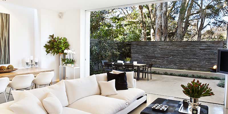 Canopy and Balcony Installation<br />
